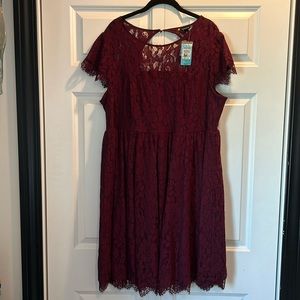 Burgundy lace detail Torrid dress size 18. Brand new with tags.